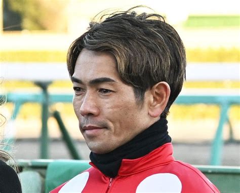 1番人気のヴェルトラウムが3馬身差をつけて圧勝、戸崎「手応えがすごく良くて新馬としてはいい内容」【中山新馬】：中日スポーツ・東京中日スポーツ