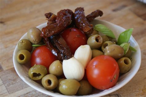 Tapenade à la tomate et amandes grillées Balico co