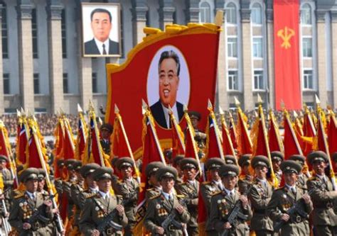 Nordkorea Feiert Geburtstag Von Kim Il Sung Mit Gro Em Milit Rpomp