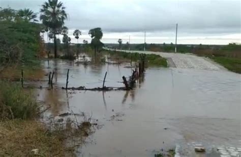 Vídeo Chuvas de até 105 milímetros atingem cidades do interior do RN