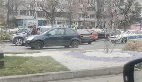 Foto Accident Rutier Pe Calea Bucure Ti Din Craiova Info Trafic Romania