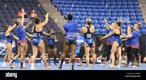 St 15th Apr 2017 The Florida Gators Do A Gator Chomp During The