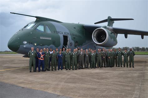 Fuerza Aérea Brasileña Recibe Segundo Avión Kc 390 Millennium