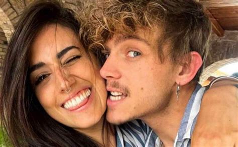 Uomini E Donne Giacomo E Martina Confessioni Hot Una Notte