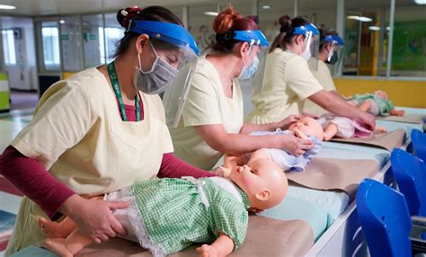 Abren Guarder As Del Imss Con Estrictas Medidas De Seguridad