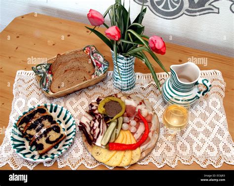 Farmers Snack Stock Photo Alamy