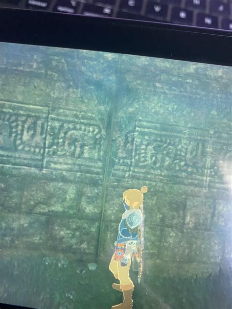 Anyone Know What This Is Behind Lakeside Stable Its Like A Gap And