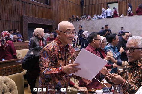 Rdp Dengan Komisi Ii Bkn Sampaikan Capaian Realisasi Prioritas