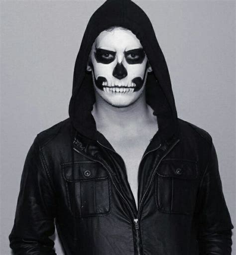 30+ Sugar Skull Face Paint Ideas for Halloween – EntertainmentMesh