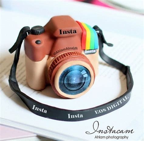 Instagram camera out of clay | Polymer clay charms, Polymer clay projects, Cute polymer clay