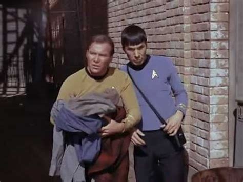 William Shatner Covers Pulp's "Common People" : startrek