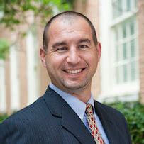 mazzei emphasizes entrepreneurship opportunities  samford students