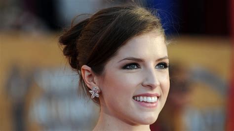 Anna Kendrick Cute Smile