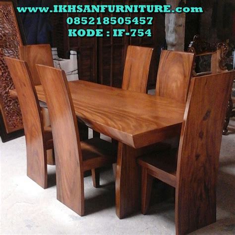 Set Meja Makan Kayu Utuh Model Set Meja Makan Kayu Trembesi Solid