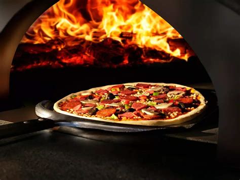 Wood Fire Pizza What Is It And How Is It Different From The Rest