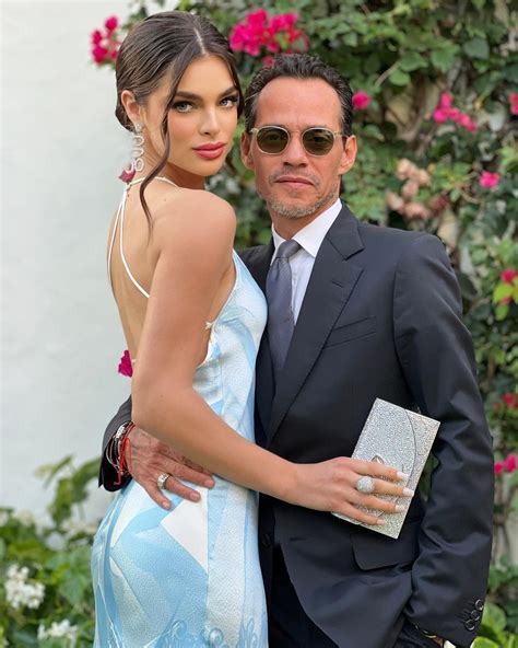 Nunok Sang: Marc Anthony marries Nadia Ferreira in lavish Miami wedding
