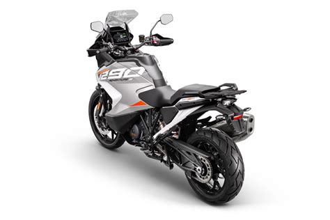 Where Now Race Anywhere With The Ktm Super Adventure S Ktm