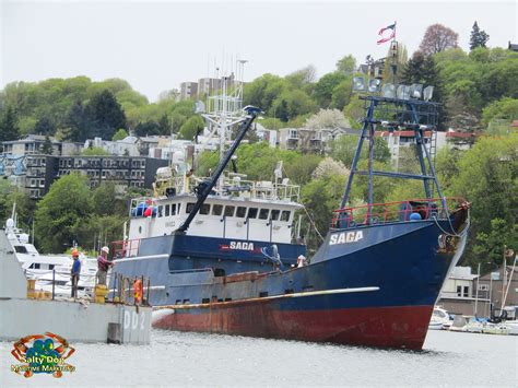 F/V Saga, Deadliest Catch, Captain Jake Anderson Stern Into Northlake Shipyard a few Lake Flips ...