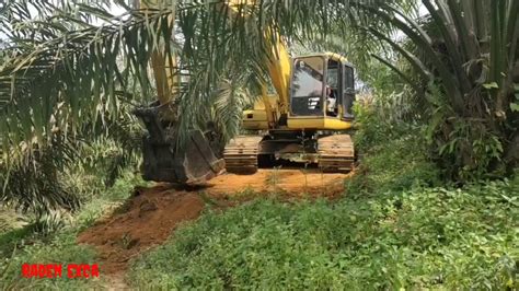 BEGINI CARA EXCAVATOR BIKIN JALAN DI KEBUN SAWIT KOMATSU PC 200 7