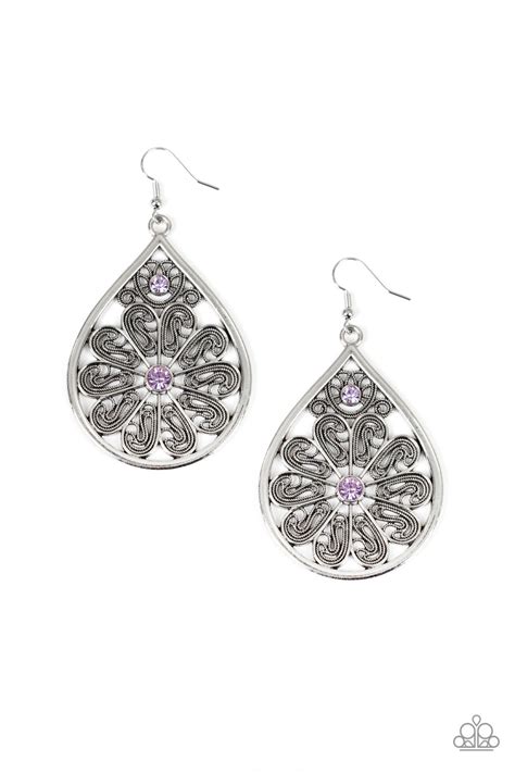 Paparazzi Whimsy Dreams Purple Earrings