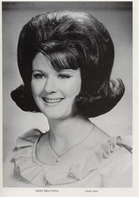 Inspiration For My Bouffant Flips Bouffant Hair Hair Flip Vintage