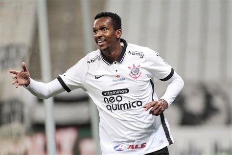 Aos 35 Anos Jô Ex Corinthians Anuncia Aposentadoria Do Futebol