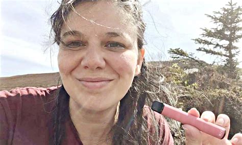 Woman Supplied Vapes To Year Old She Propositioned For Sex