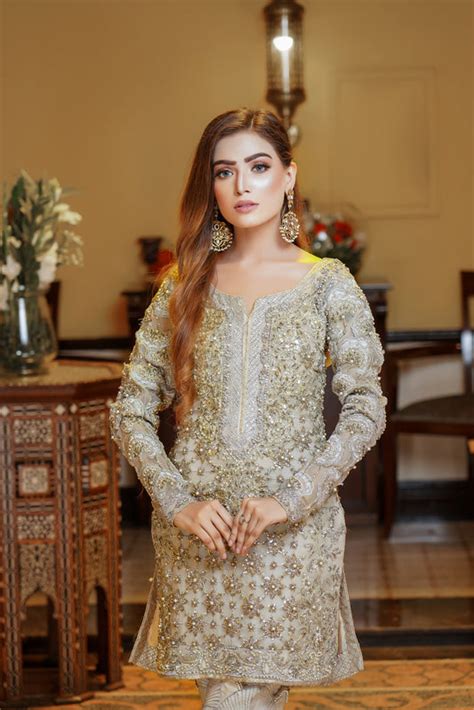 Ruhkash Aisha Farid