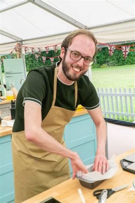 Who Left Bake Off Last Night Find Out Who Was First To Go Bbc Newsround