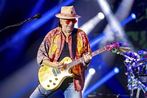 Carlos Santana Extends Las Vegas Strip Residency Into 2024 Kats