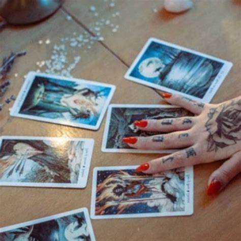 Descubre Los Secretos De El Loco Y La Emperatriz En El Tarot Anna Casas