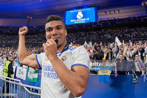 Casemiro Real Madrid Champions 2021 22 Photos and Premium High Res ...