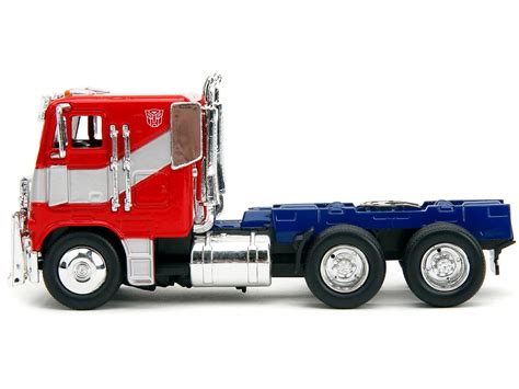 132 Transformers 2023 Optimus Prime 1987 Freightliner Fla Truc
