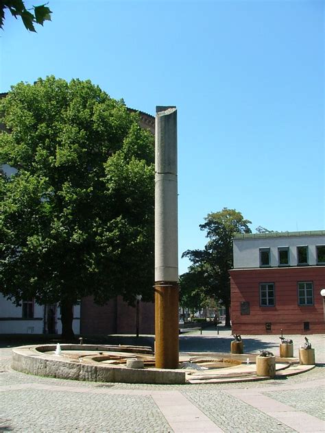 Willy Brandt Platz In Trier Der Brunnen Auf De Flickr