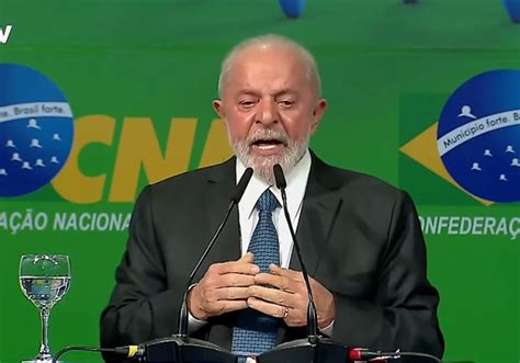 Bahia ba Lula é recepcionado vaias e aplausos na abertura da