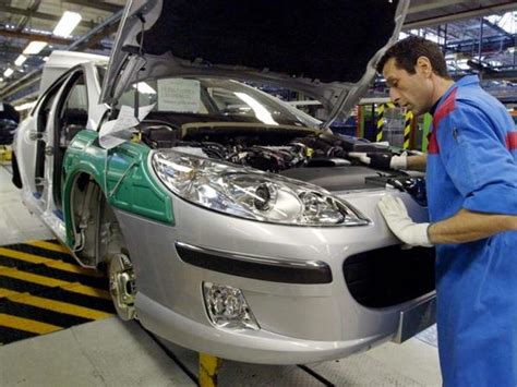 PSA Peugeot Citroën arrête officiellement sa production à Aulnay sous