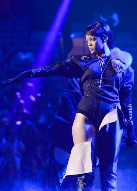 Rihanna Ass Photos Thefappening