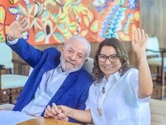 Janja tranquiliza sobre recuperação do presidente Lula Portal Leo Dias