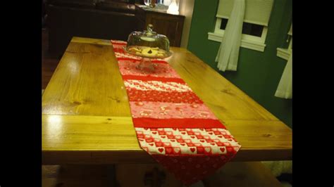 How To Make A Simple Table Runner Youtube