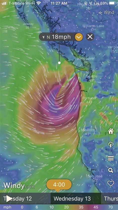 anyone else obsessed with using apps like windy/ventusky for tracking ...