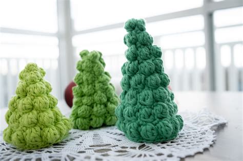 How To Crochet The Bobble Christmas Tree A Free Crochet Pattern