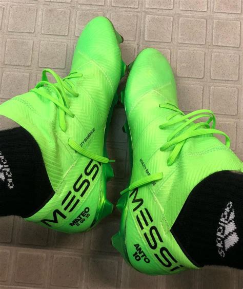 Closer Look Messi Receives Modified Adidas Nemeziz 2018 19 Boots