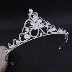 Emerald Green Elegant Alloy Baroque Rhinestones Princess Crown Bridal