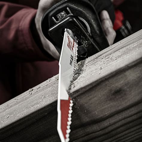 Нож за саблен трион Milwaukee за дърво с гвоздеи 230 мм / THE AXE SAWZALL