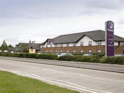 Premier Inn Hatfield Hotel (Welwyn Garden City) - Deals, Photos & Reviews