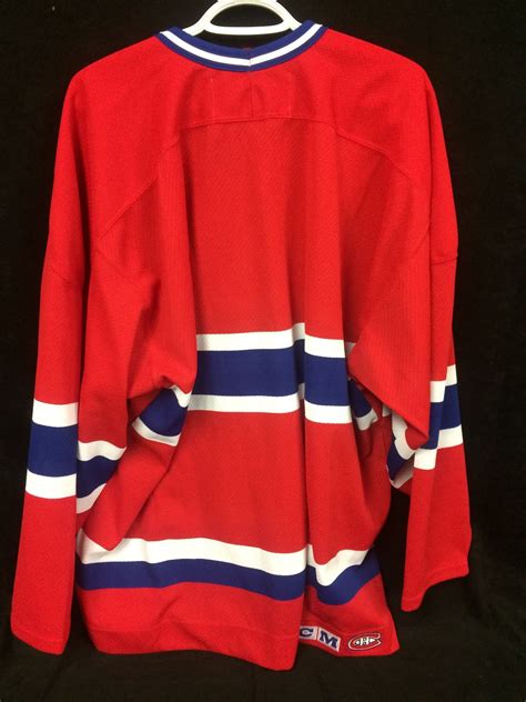 MONTREAL CANADIENS HOCKEY JERSEY (NEW W/ TAGS)