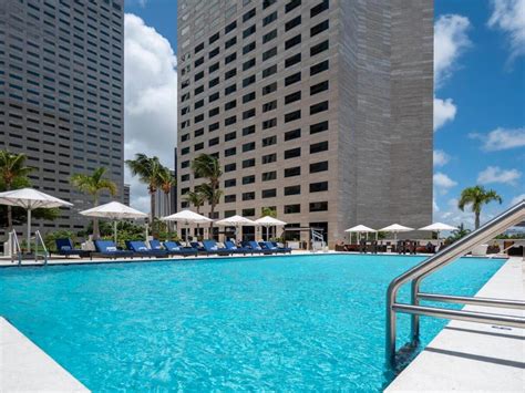 15 Best Hotels in Miami with Rooftop Pools - Florida Travel Inspiration