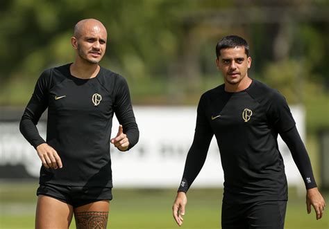 Futebol Masculino Corinthians Faz Trabalho Ofensivo Para Encarar