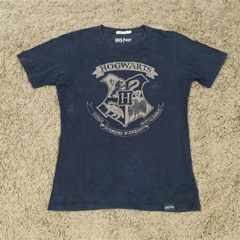 Uniqlo Ut X Harry Potter Hogwarts T Shirt Mens Fashion Tops And Sets