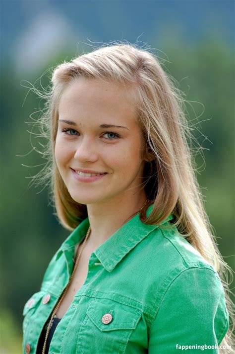 Nadine Koesters Nude OnlyFans Leaks Fappening FappeningBook